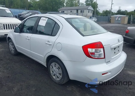 2011 Suzuki Sx4 Le/Le Anniversary Edition из США, поврежденный, VIN JS2YC5A28B6300723